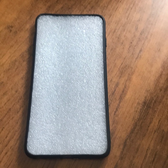 iPhone 6/6s Plus case - Picture 2 of 2